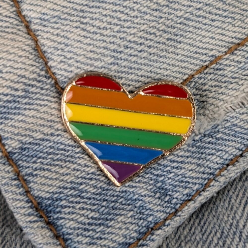 (5/$20) Pride Heart Enamel Pin